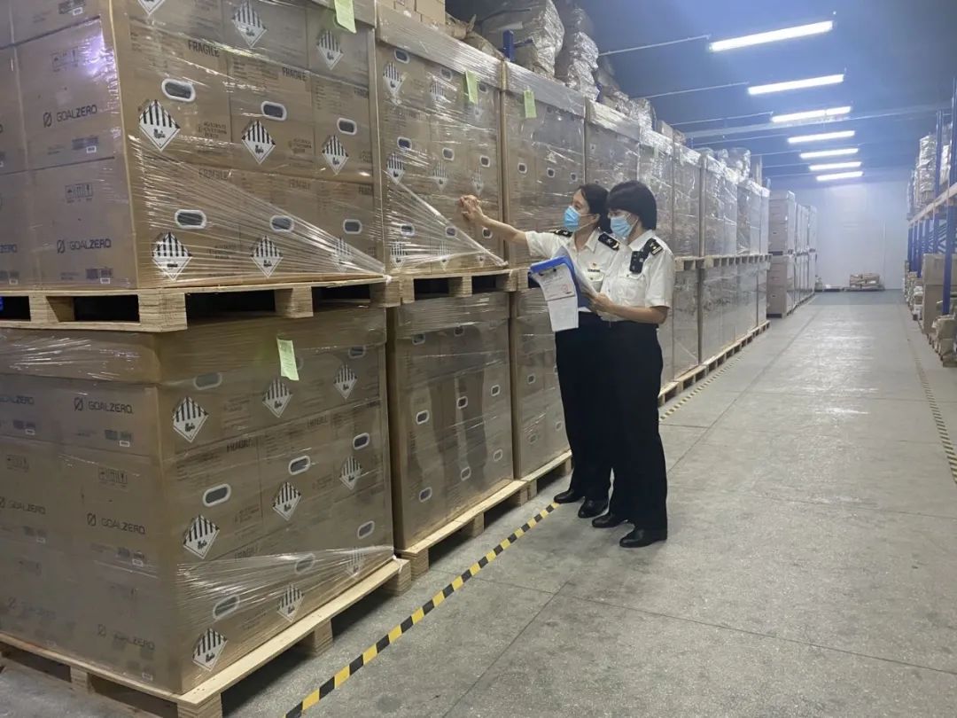 鋰<a href='http://www.westfieldfloors.com' title='電池海運(yùn)' >電池海運(yùn)</a>