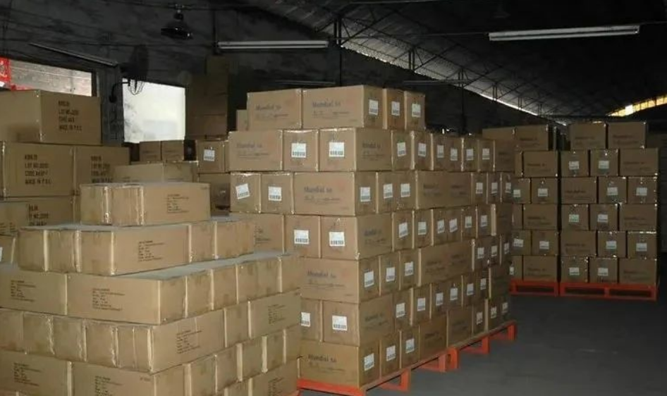 <a href='http://www.westfieldfloors.com' title='電池運輸' >電池運輸</a>